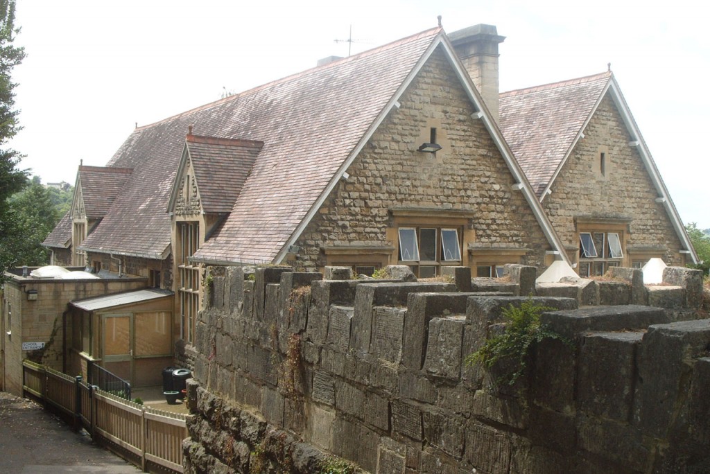 Old Castle St building Photo P Stevens July 2014